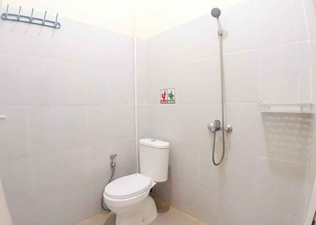 Reddoorz Syariah Near Transmart Jambi 2 Ξενοδοχείο Palmerah Εξωτερικό φωτογραφία